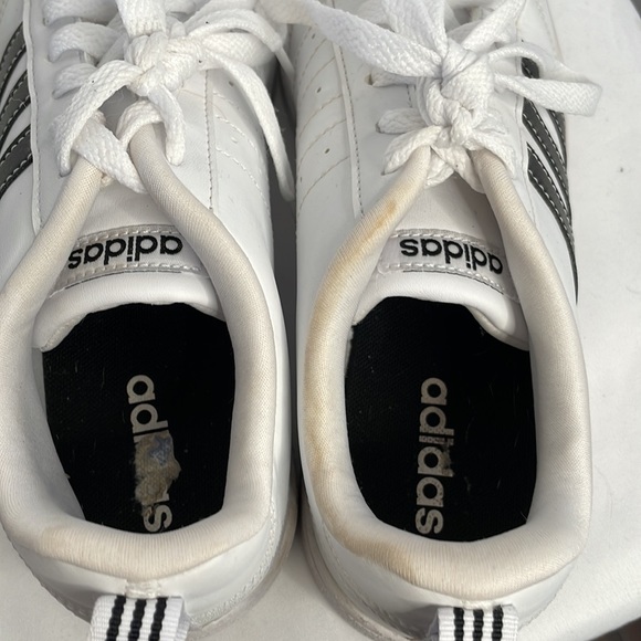 Adidas sneakers white with black stripes size 7.5 old school - Picture 6 of 8